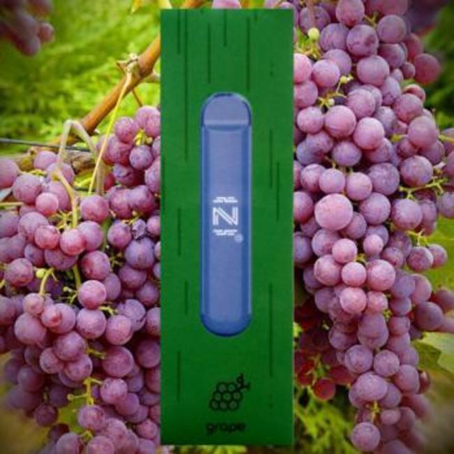 Электронная сигарета виноград. Izi 1600 - grape (виноград). HQD izi виноград. Одноразка grape izi. Одноразка grape виноград.