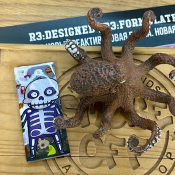 Термоусадка для аккумуляторов 18650 (Skellet)